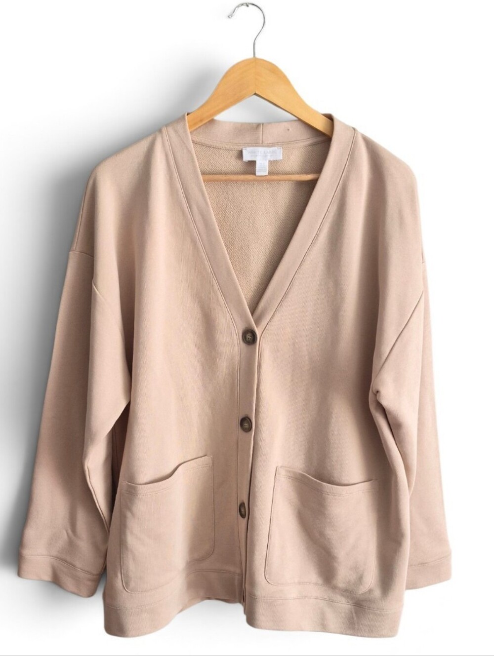 THE WHITE LABEL:The Big Comp.Brown Bottons Beige Organic Cotton Cardigan